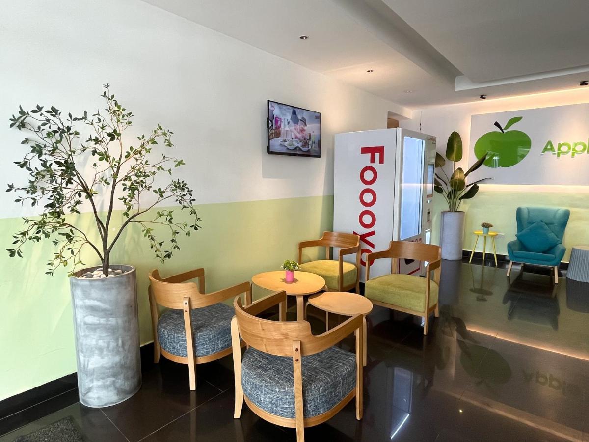 Apple 1 Hotel Queensbay Bayan Lepas Exterior photo