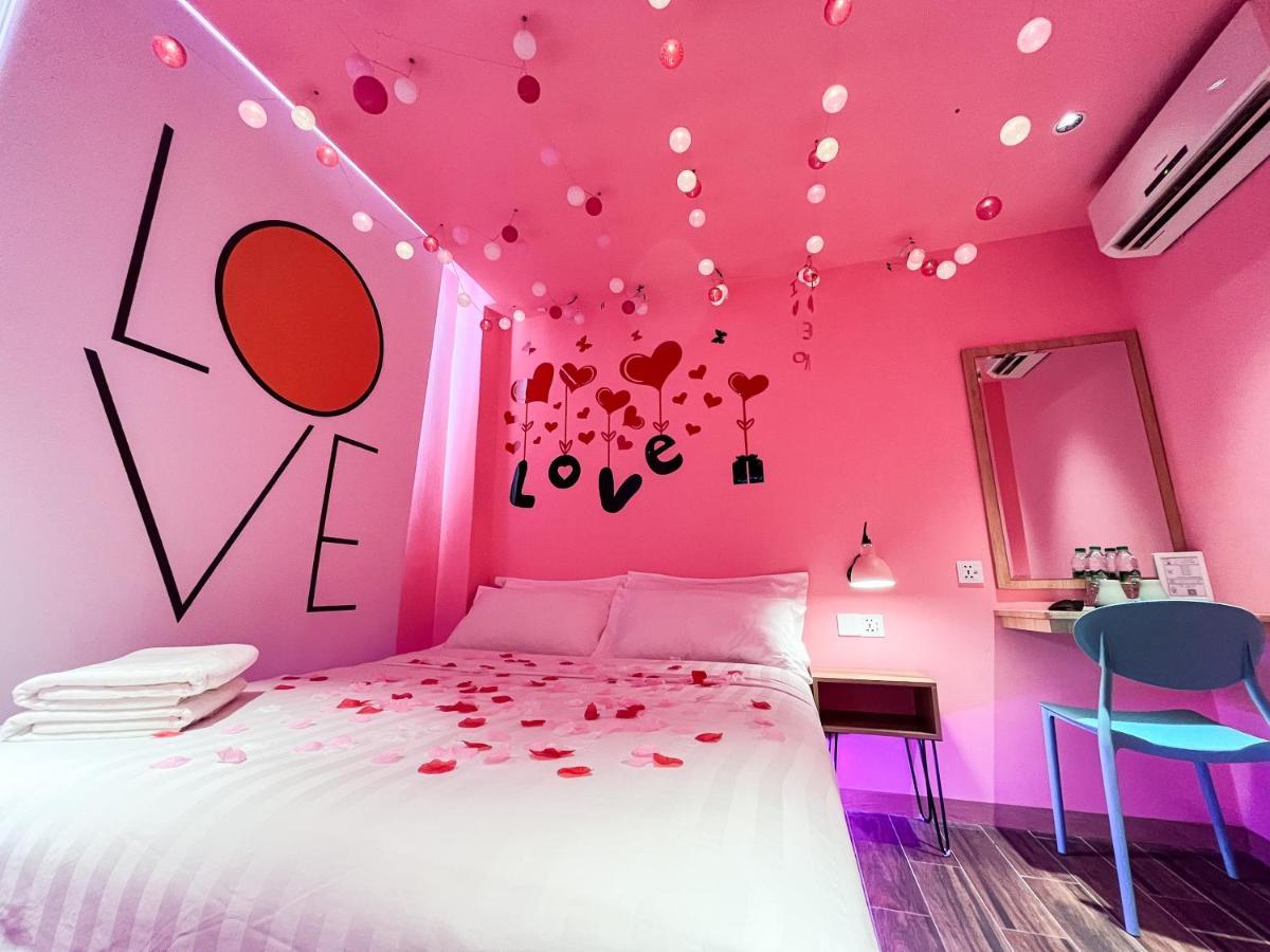 Apple 1 Hotel Queensbay Bayan Lepas Exterior photo